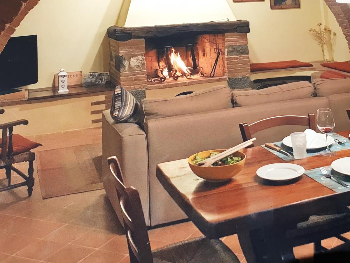 Podere Piazza Siena Eksteriør bilde